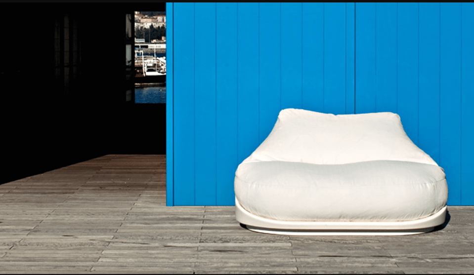Hug Outdoor Sofa by Serralunga Furniture Sofas Hug Outdoor Sofa by Serralunga Furniture Sofas